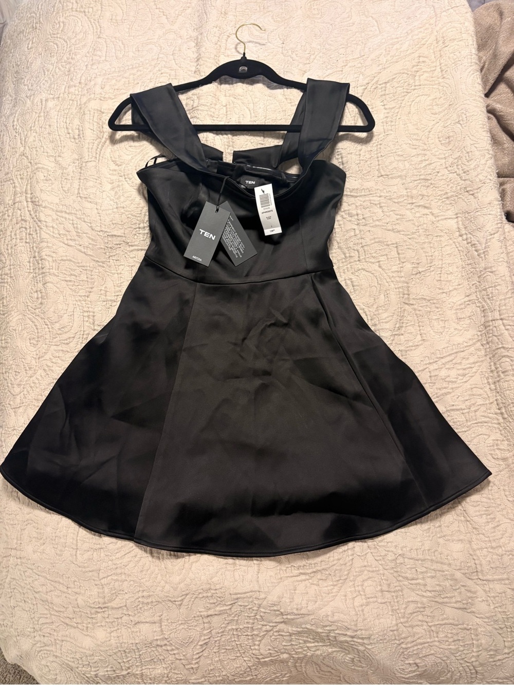 TEN By Babaton - NWT Black Fit-and-Flare Satin Dress - Picture 3 of 5